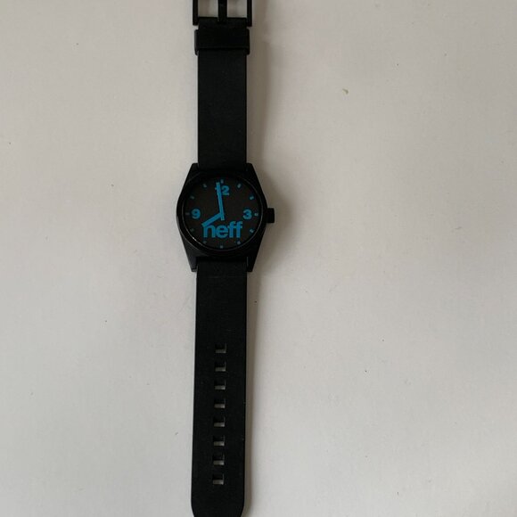 NEFF DAILY WATCH UNISEX BLACK BLUE 50M SILICONE BAND - Picture 3 of 8